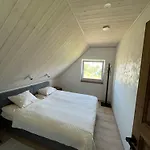 Guest house Kuelalismaja *