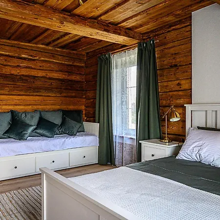 Guest house Kuelalismaja Lueuebnitsa