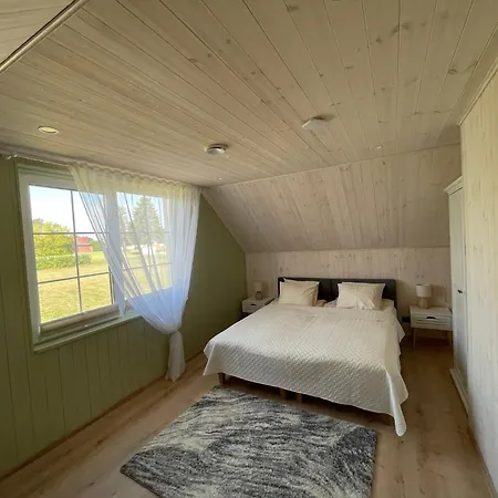 Lueuebnitsa Kuelalismaja * Lueuebnitsa