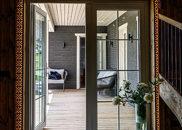 Lueuebnitsa Kuelalismaja *