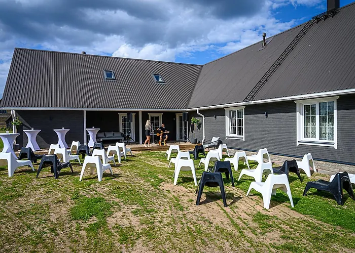 Lueuebnitsa Kuelalismaja Guest house *