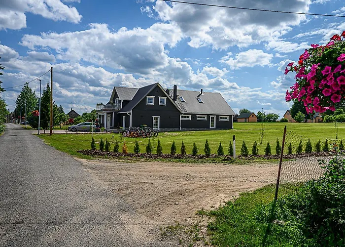 Lueuebnitsa Kuelalismaja Guest house *