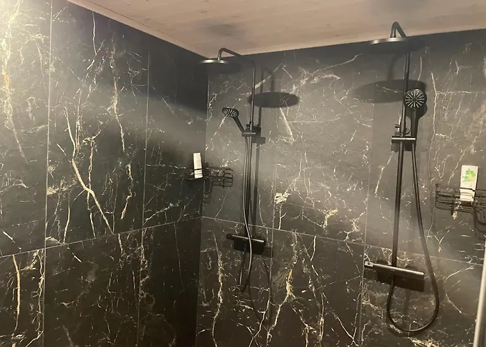 Guest house Lueuebnitsa Kuelalismaja